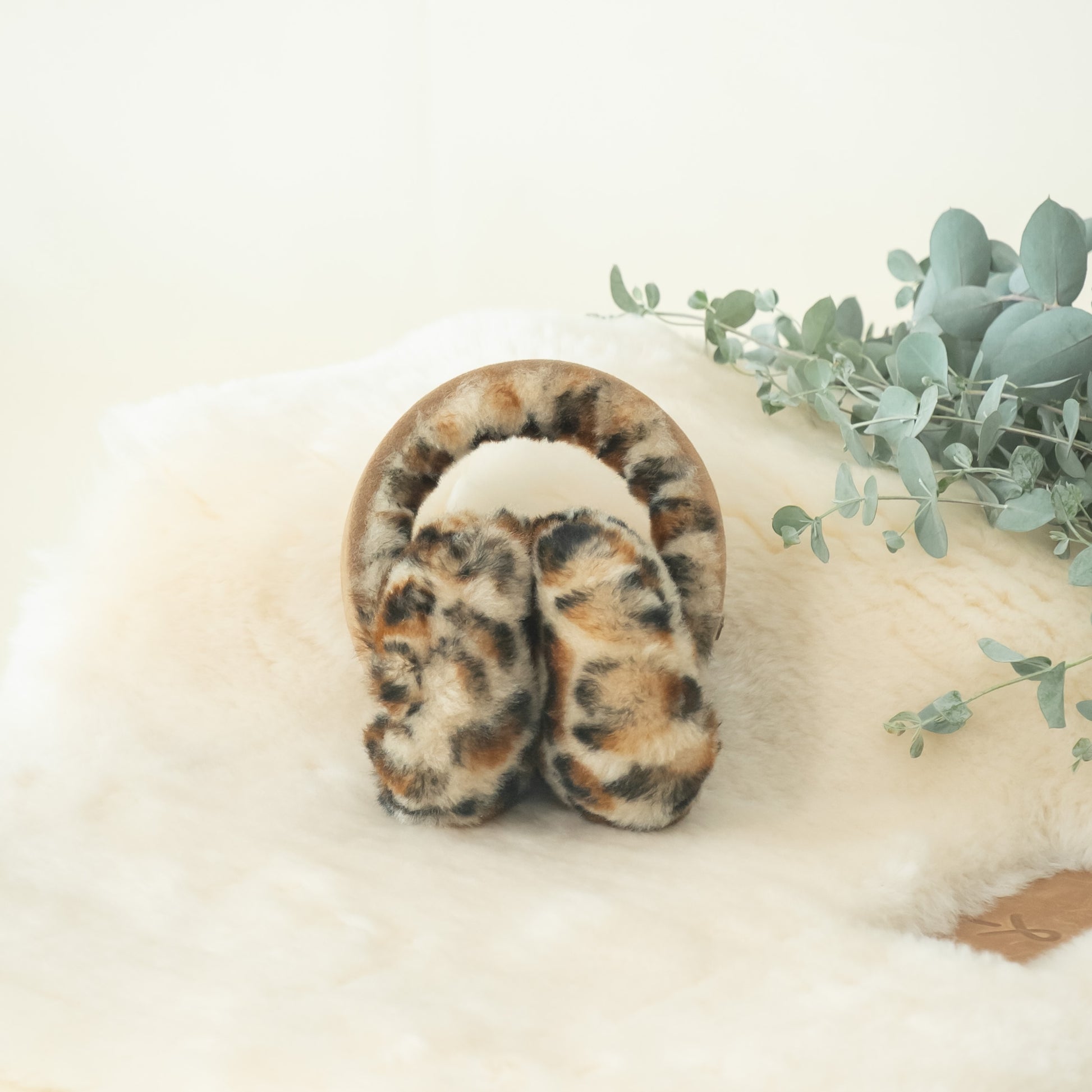 Angahook Leopard Earmuffs