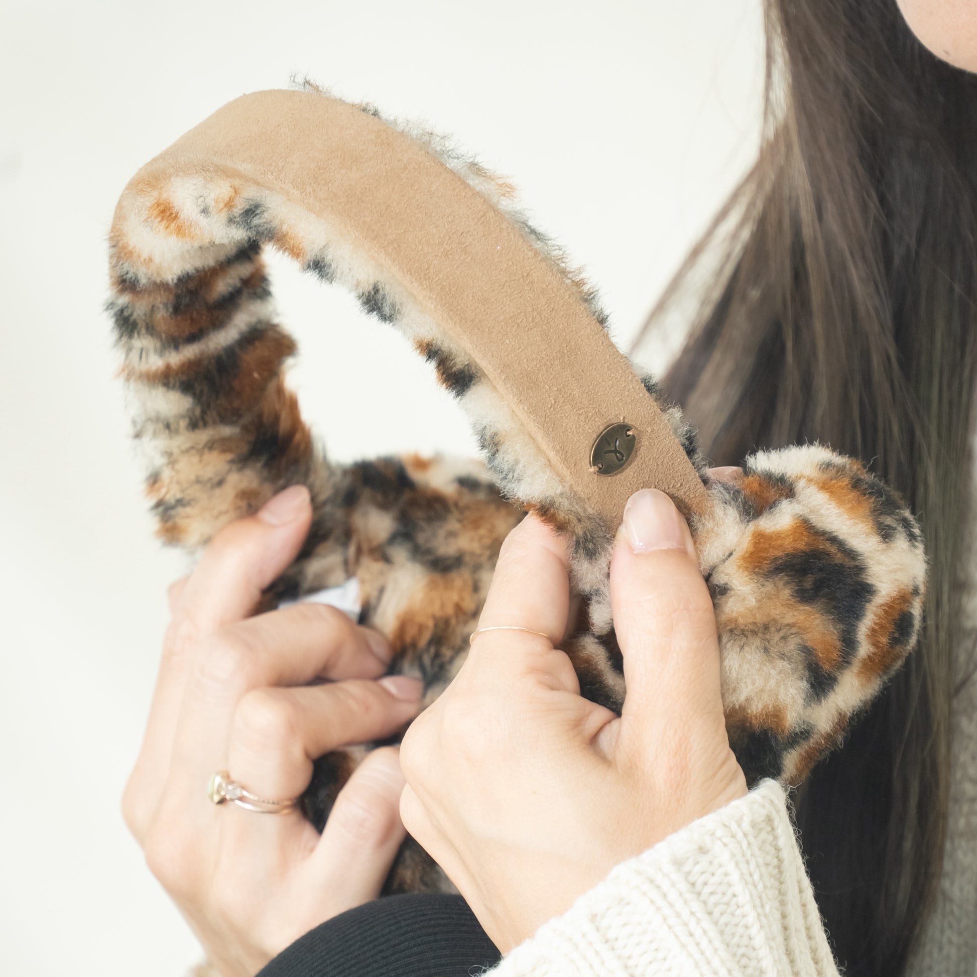 Angahook Leopard Earmuffs